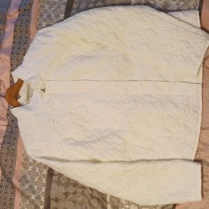 Very cute lightweight white Jacket size L